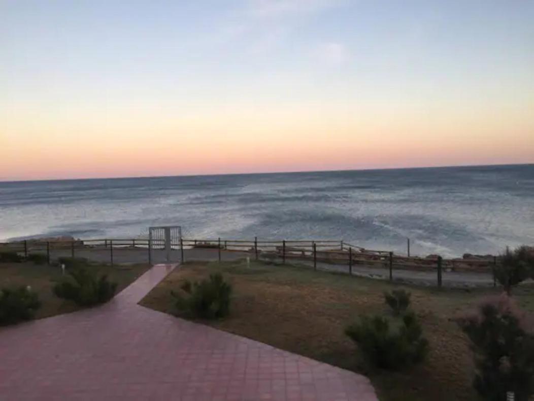 Abis Cap Corniche Sejour Cocooning Dans Un Coin De Paradis Сет Экстерьер фото